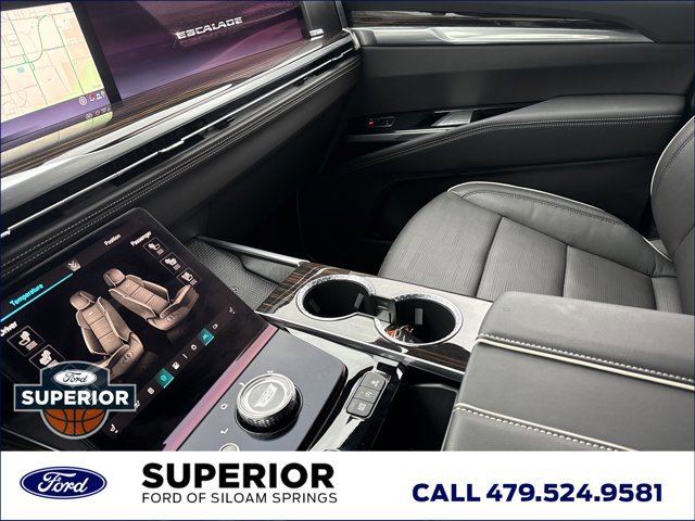 Used 2025 Cadillac Escalade Premium Luxury w/ LPO, Floor Liner Package image 27
