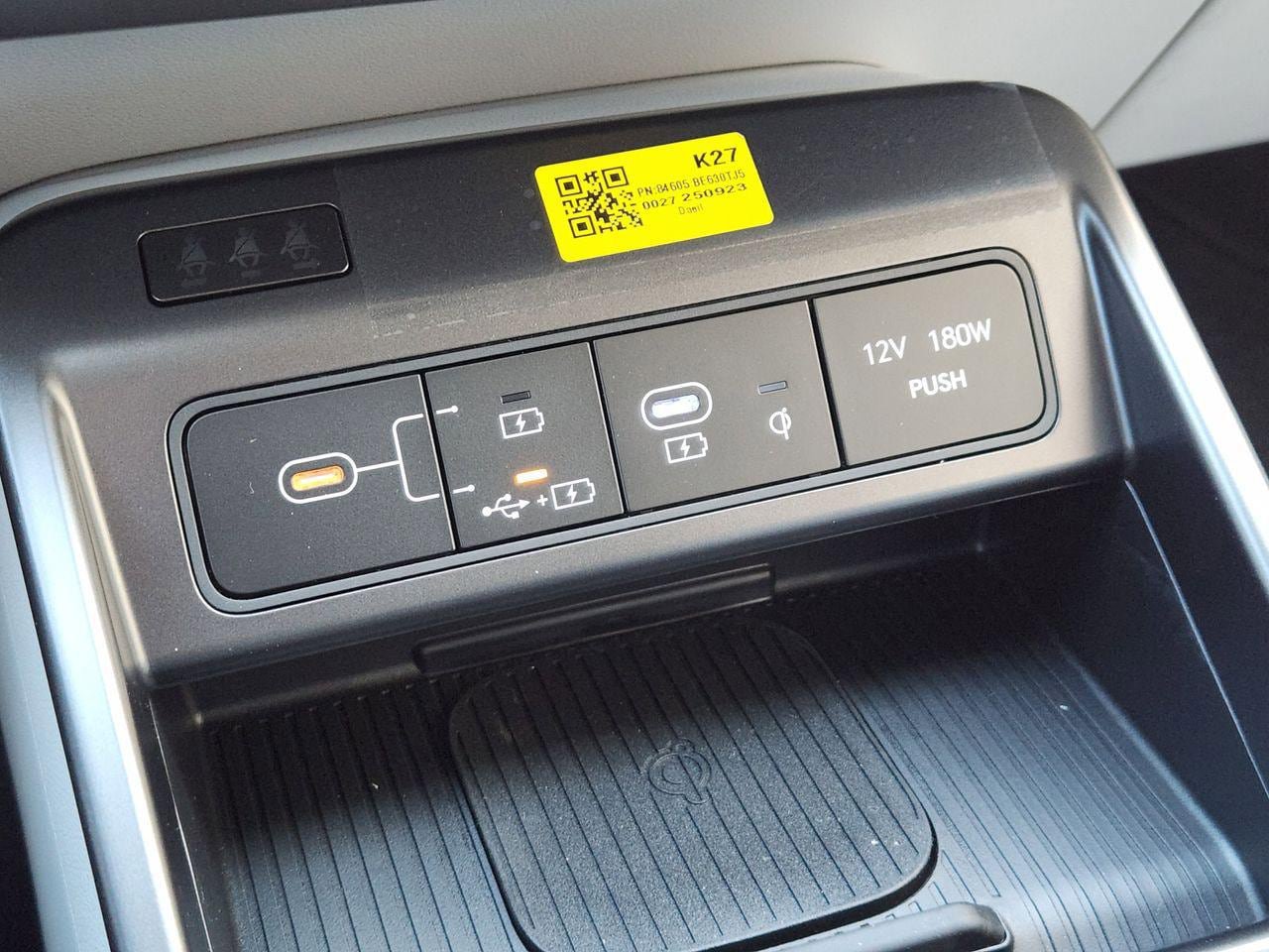New 2026 Hyundai Kona SEL Premium FWD image 19