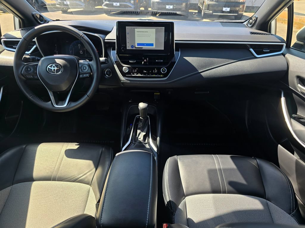 Used 2025 Toyota Corolla XSE FWD image 15