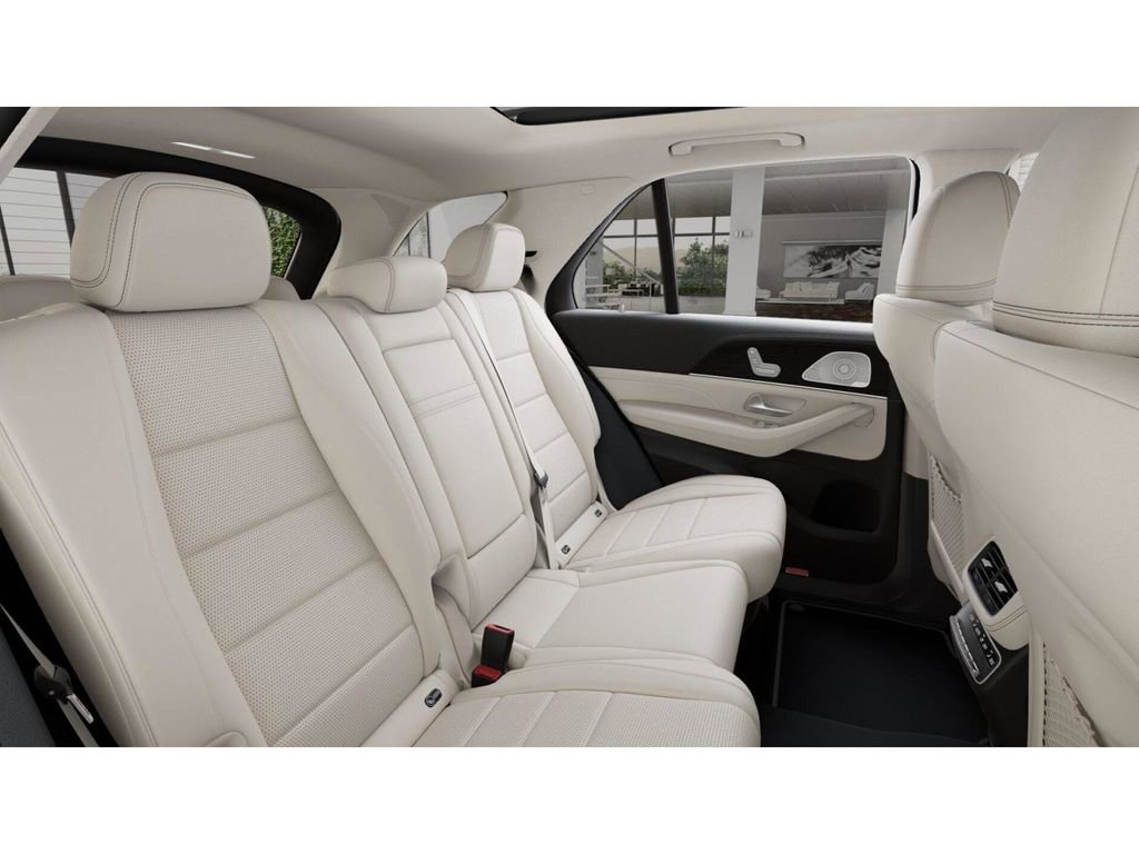 New 2026 Mercedes-Benz GLE 450 4MATIC image 5