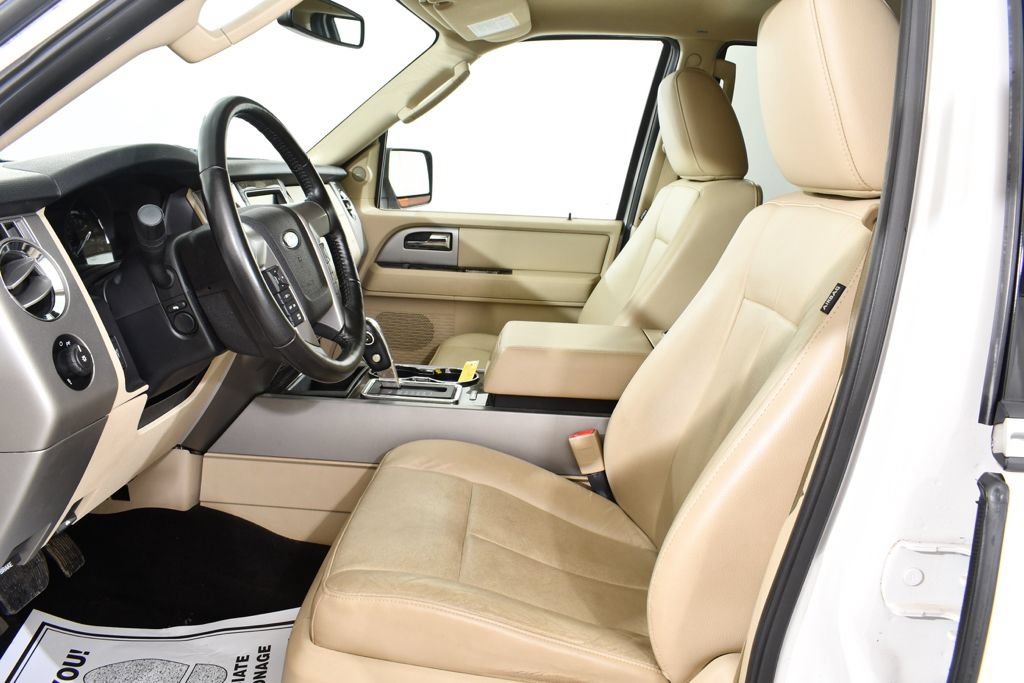 Used 2015 Ford Expedition Limited AWD/4WD image 6