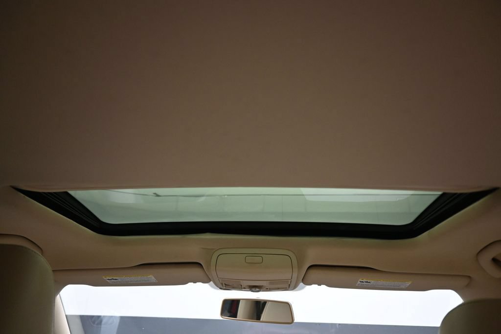 Used 2019 Volkswagen Passat 2.0T Wolfsburg w/ Wheels & Sunroof Package FWD image 39
