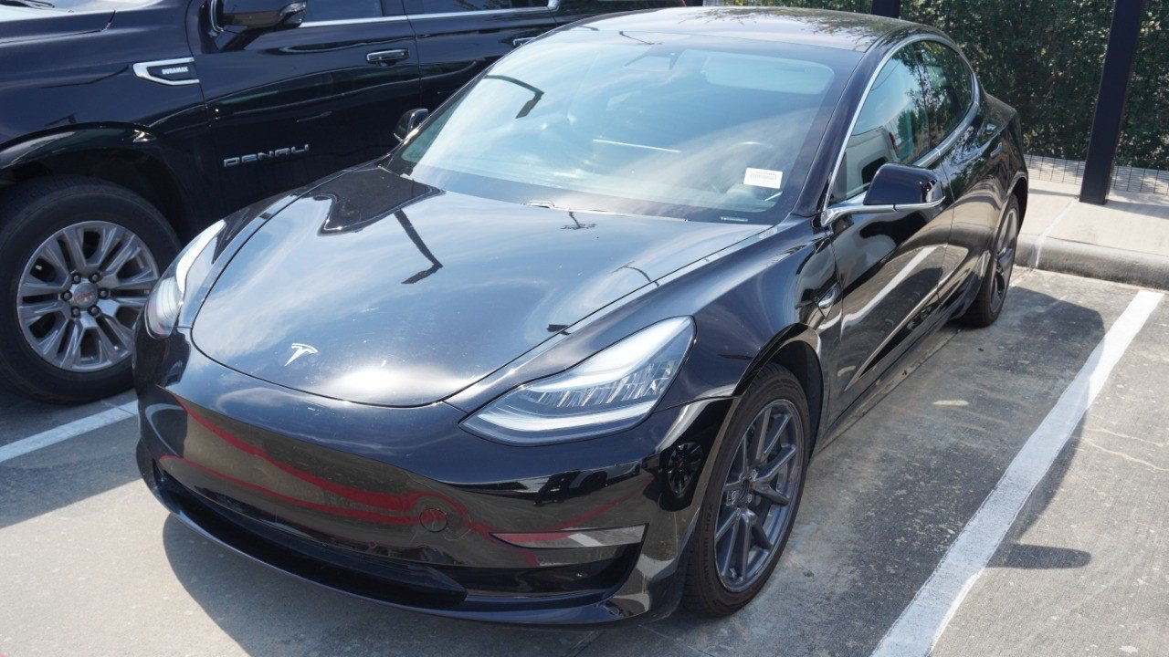 Used 2018 Tesla Model 3 Mid Range