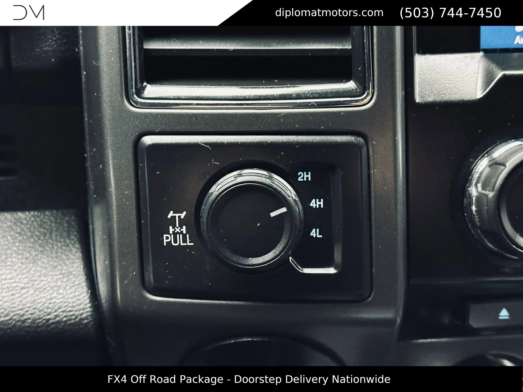 Used 2017 Ford F150 XLT w/ Equipment Group 302A Luxury AWD/4WD image 41