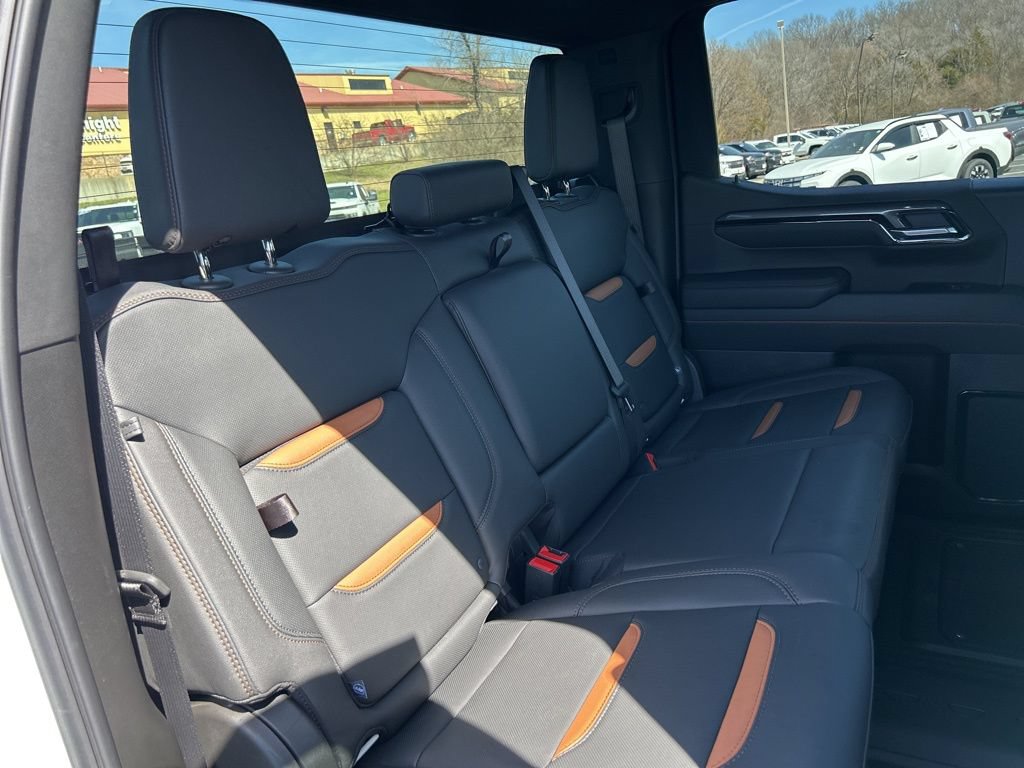 Used 2025 GMC Sierra 1500 AT4 AWD/4WD image 51