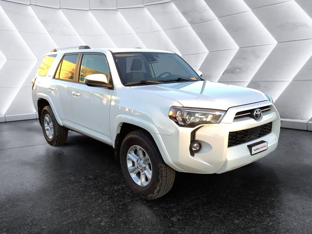 Used 2024 Toyota 4Runner SR5 image 1