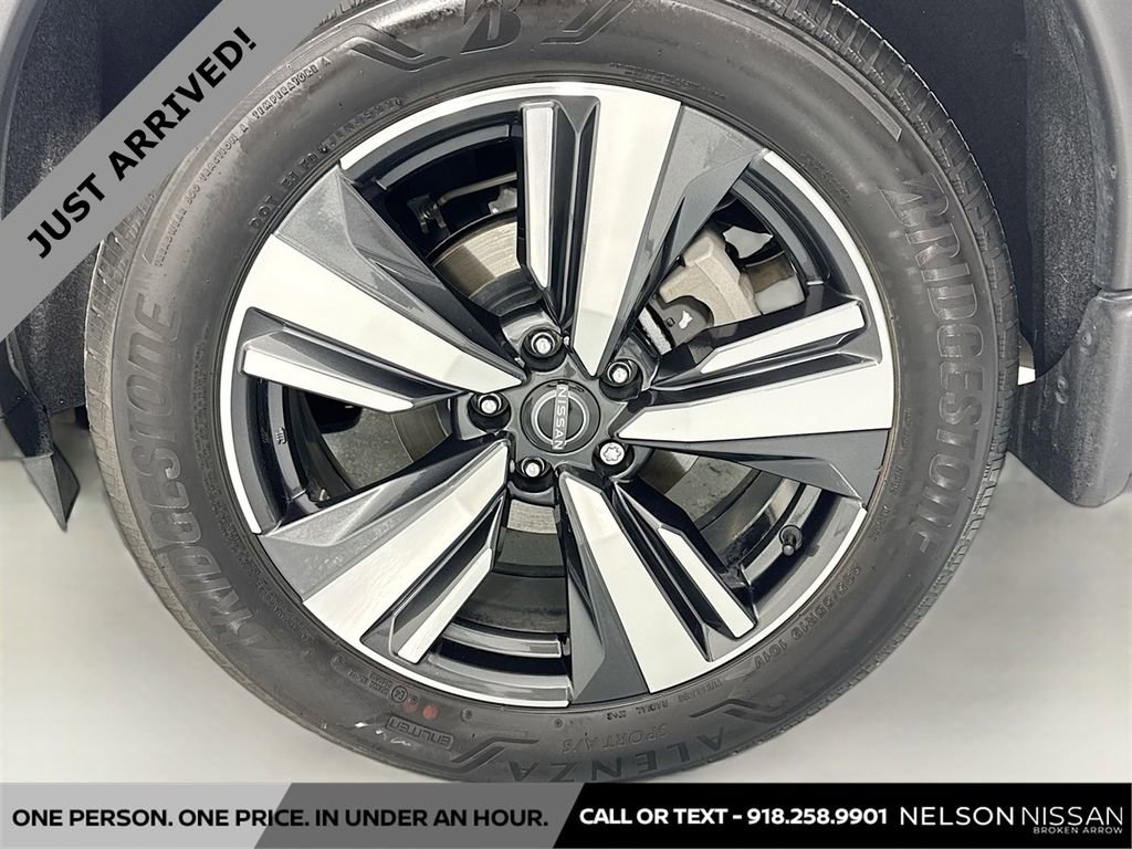 Certified 2023 Nissan Rogue SL w/ SL Premium Package image 32