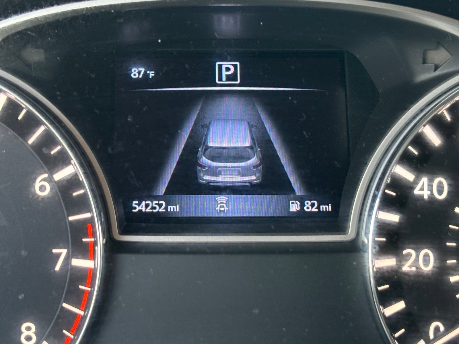 Used 2020 Nissan Pathfinder S FWD image 21