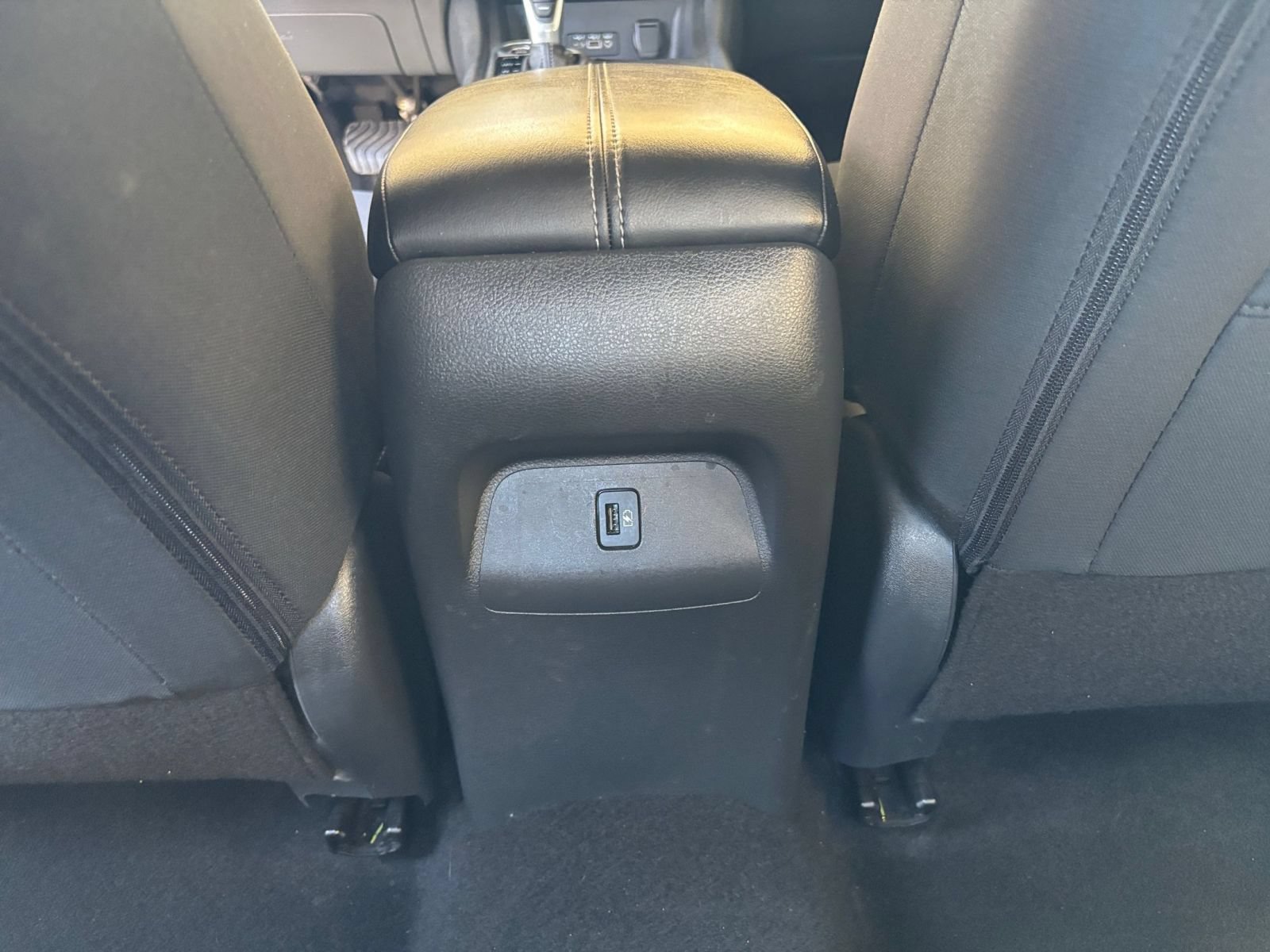 Used 2025 Nissan Sentra SV FWD image 22