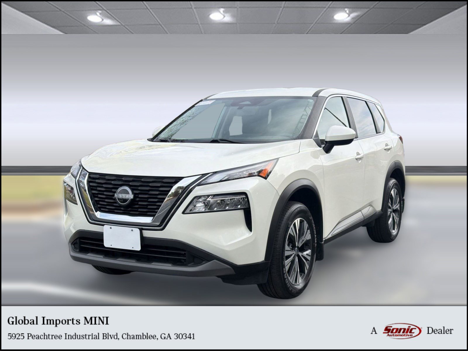 Used 2023 Nissan Rogue SV image 1