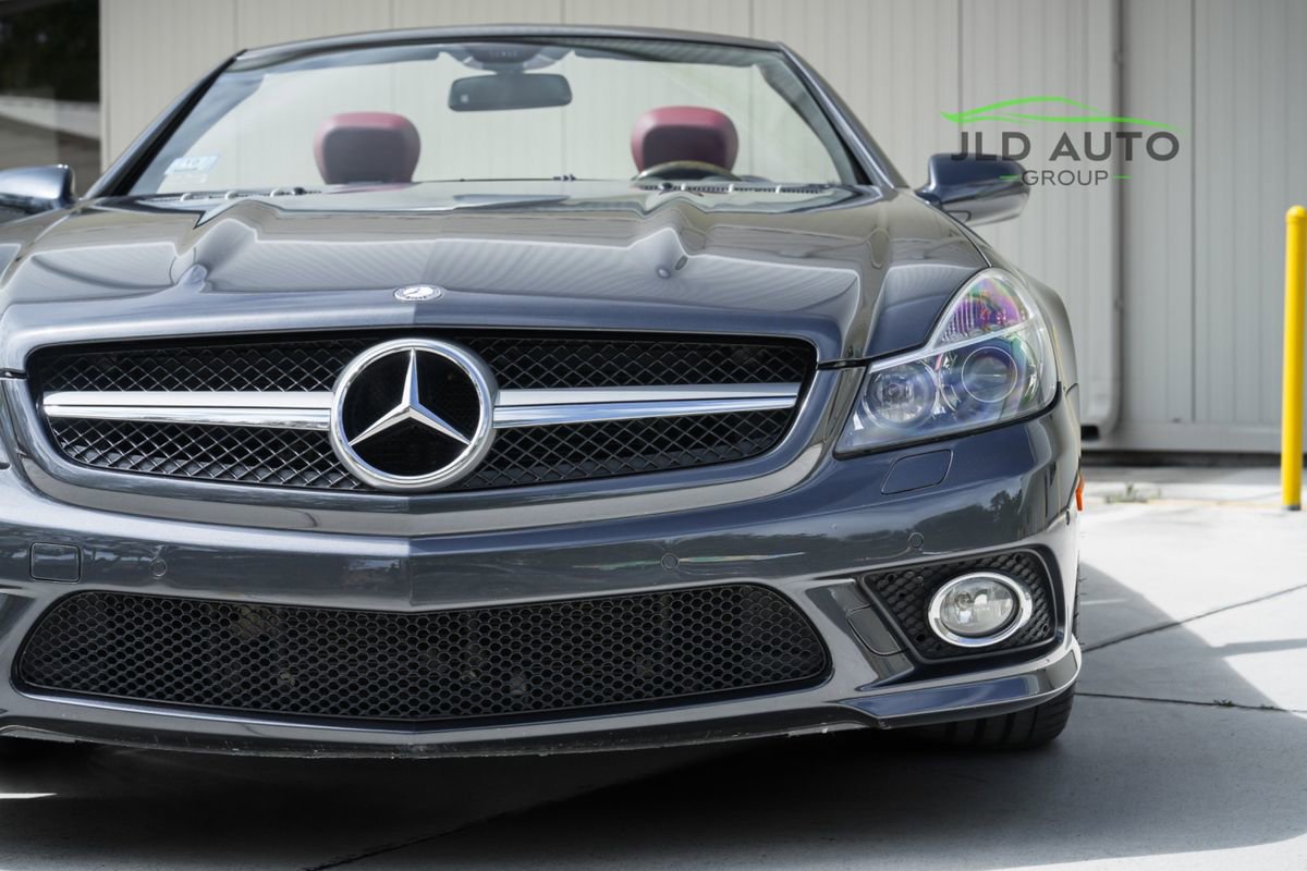Used 2012 Mercedes-Benz SL 550 image 44