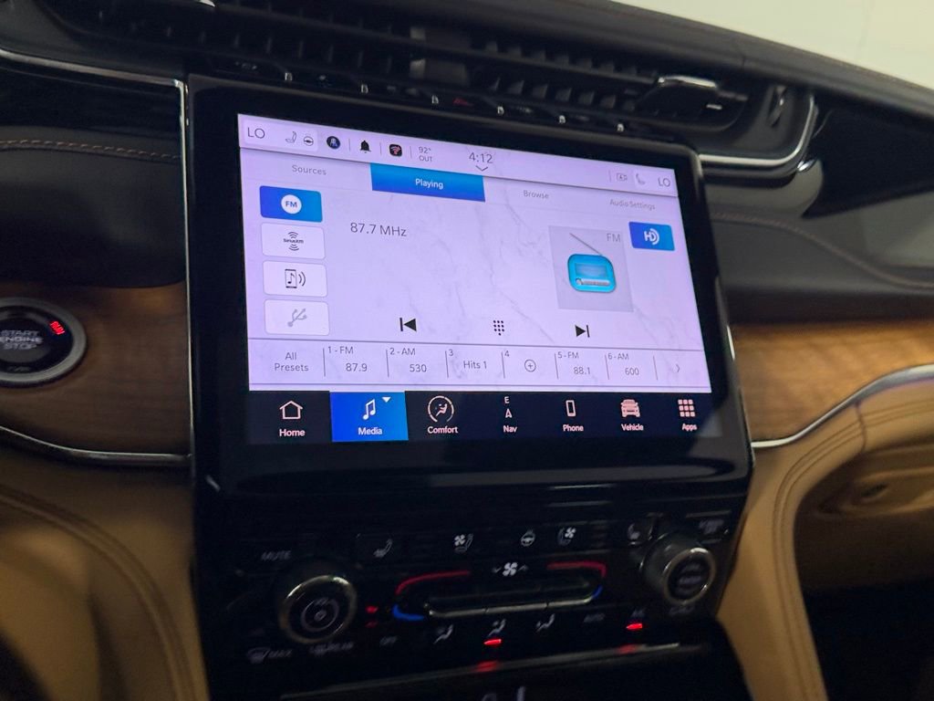 Used 2025 Jeep Grand Cherokee L Summit AWD/4WD image 20