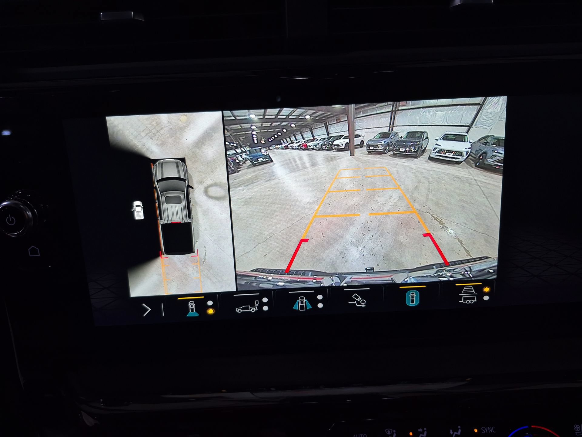 Used 2023 GMC Sierra 1500 AT4X AWD/4WD image 17