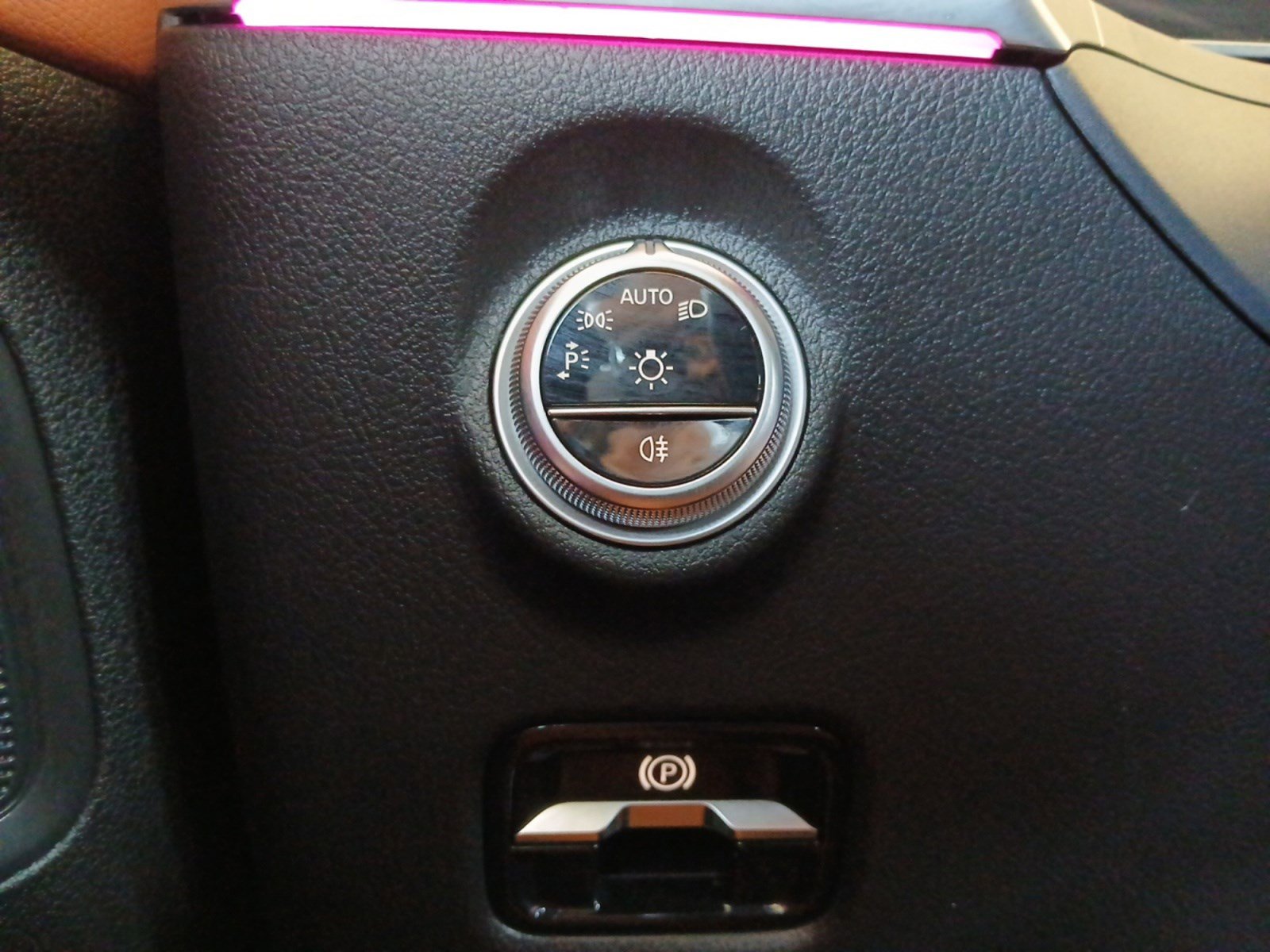 Used 2023 Mercedes-Benz C 300 Sedan image 22