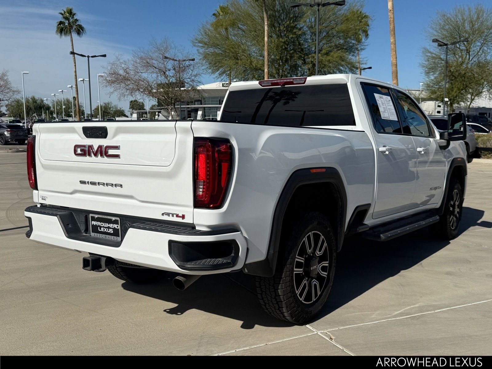 Used 2023 GMC Sierra 2500 AT4 w/ Gooseneck/5TH Wheel Package image 7