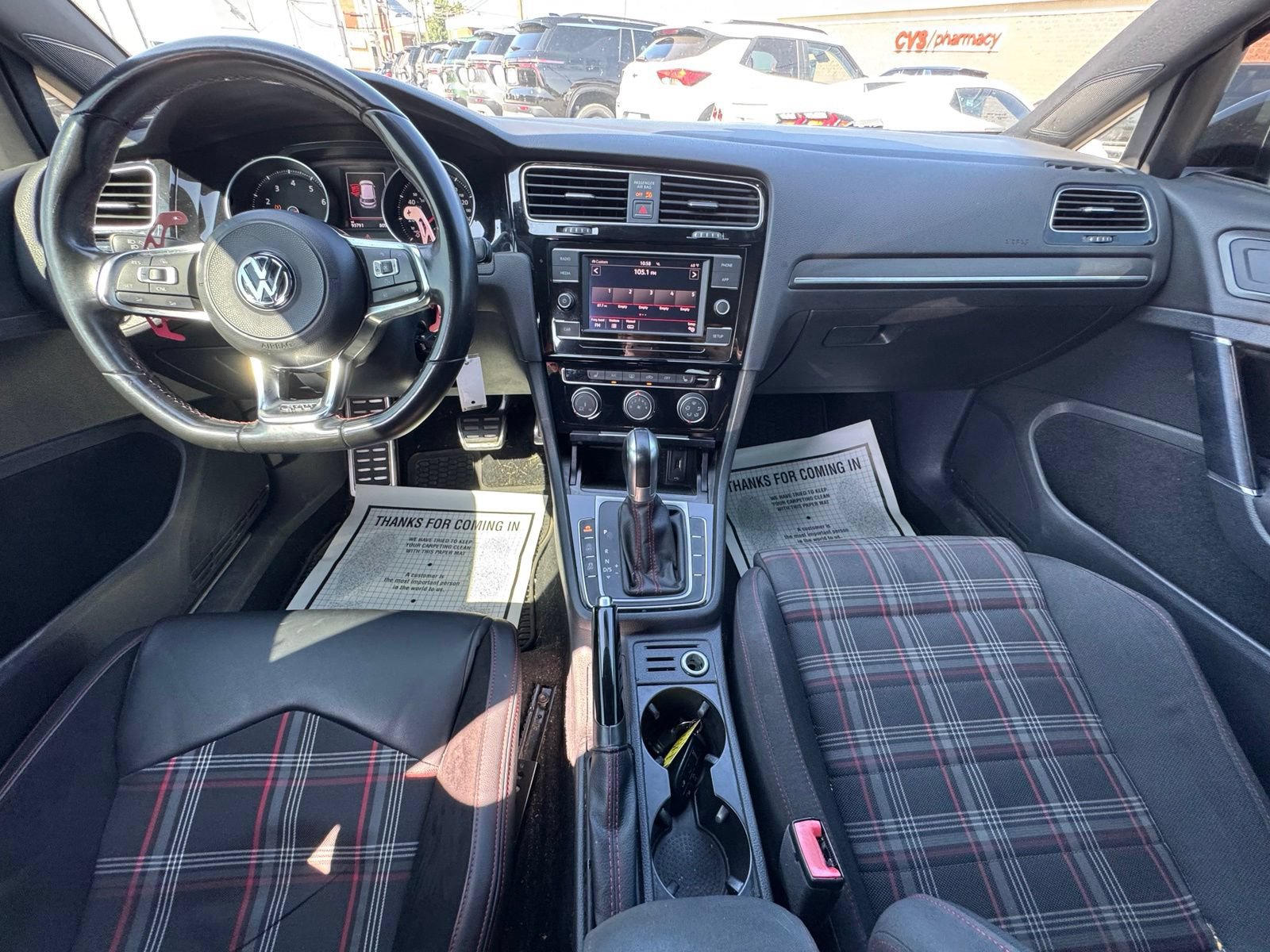 Used 2018 Volkswagen Golf 4-Door FWD image 25