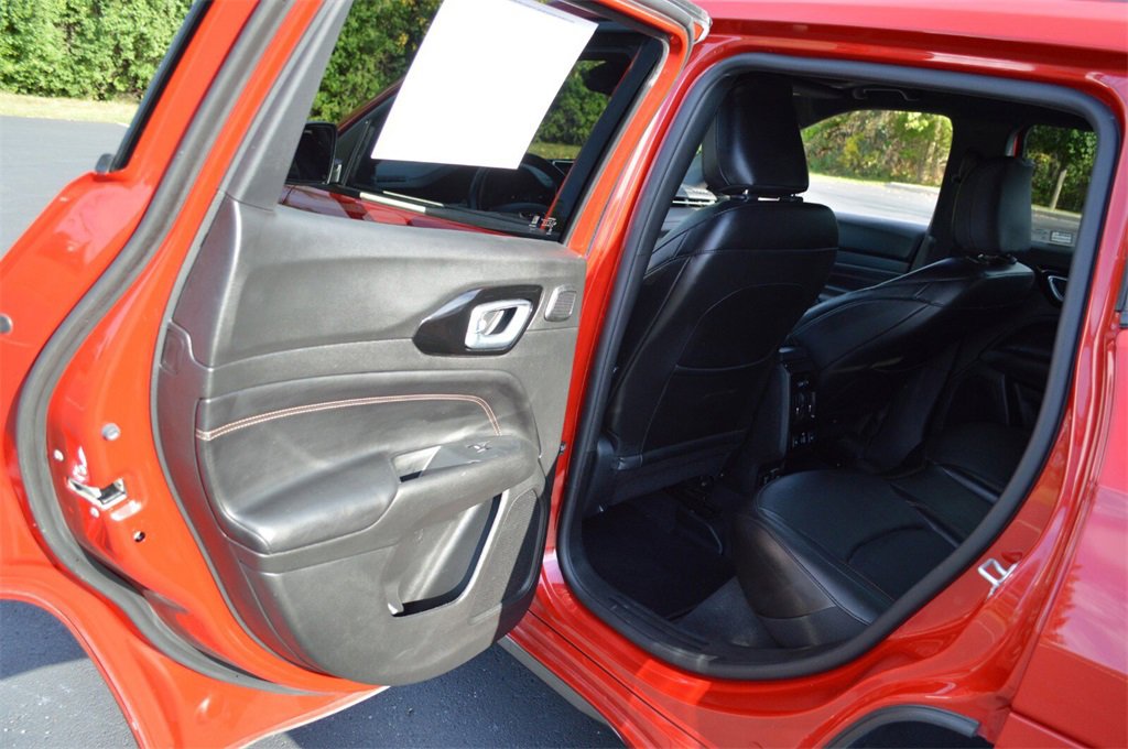 Used 2022 Jeep Compass Limited w/ (RED) Package image 32