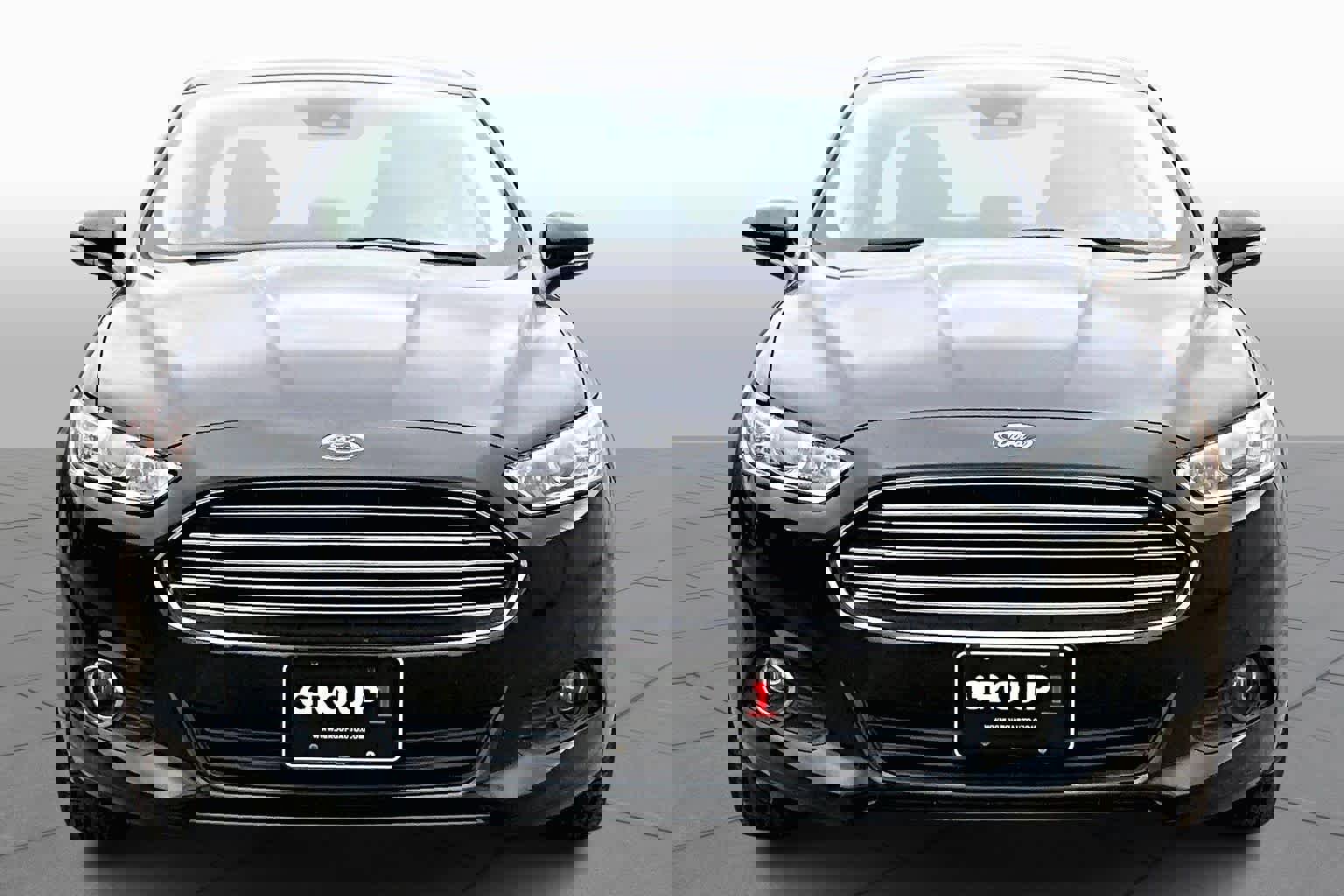 Used 2014 Ford Fusion SE w/ Equipment Group 202A image 3