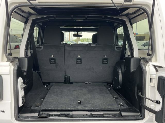 Used 2023 Jeep Wrangler Sahara w/ Cold Weather Group image 20