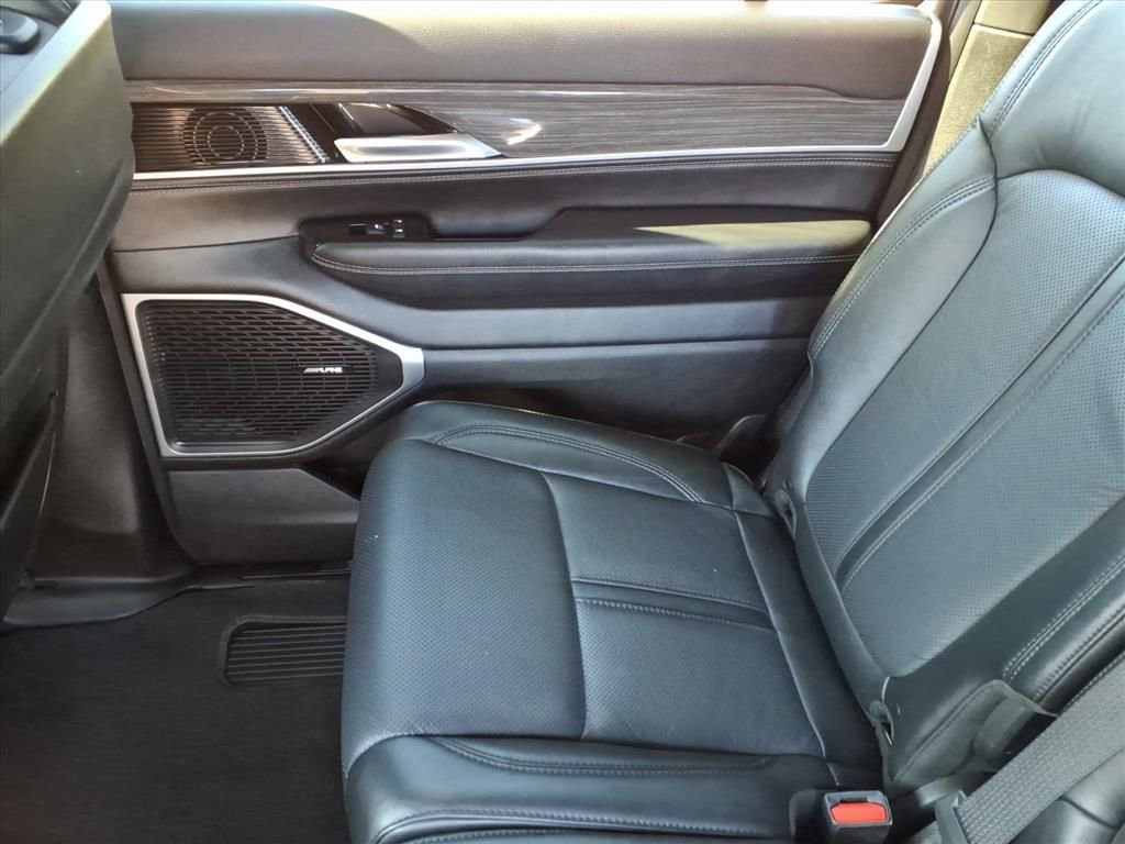 Used 2022 Jeep Wagoneer Series II image 31