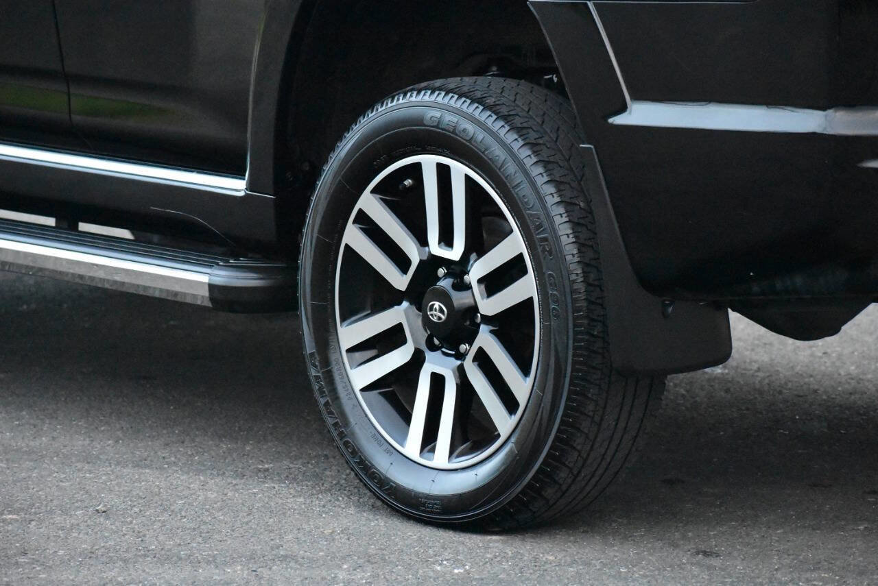 Used 2016 Toyota 4Runner Limited image 21