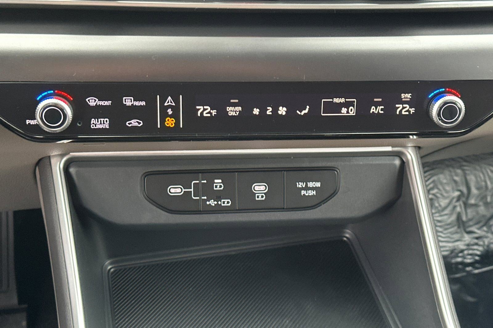 New 2026 Kia Carnival LXS image 22