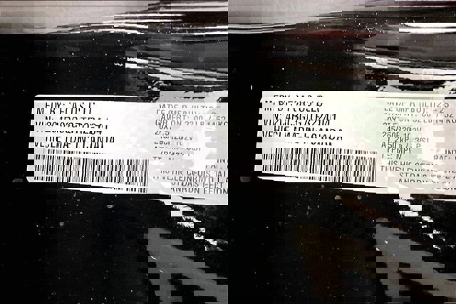 New 2026 Chrysler Pacifica Limited w/ Uconnect Theater Family Group image 9