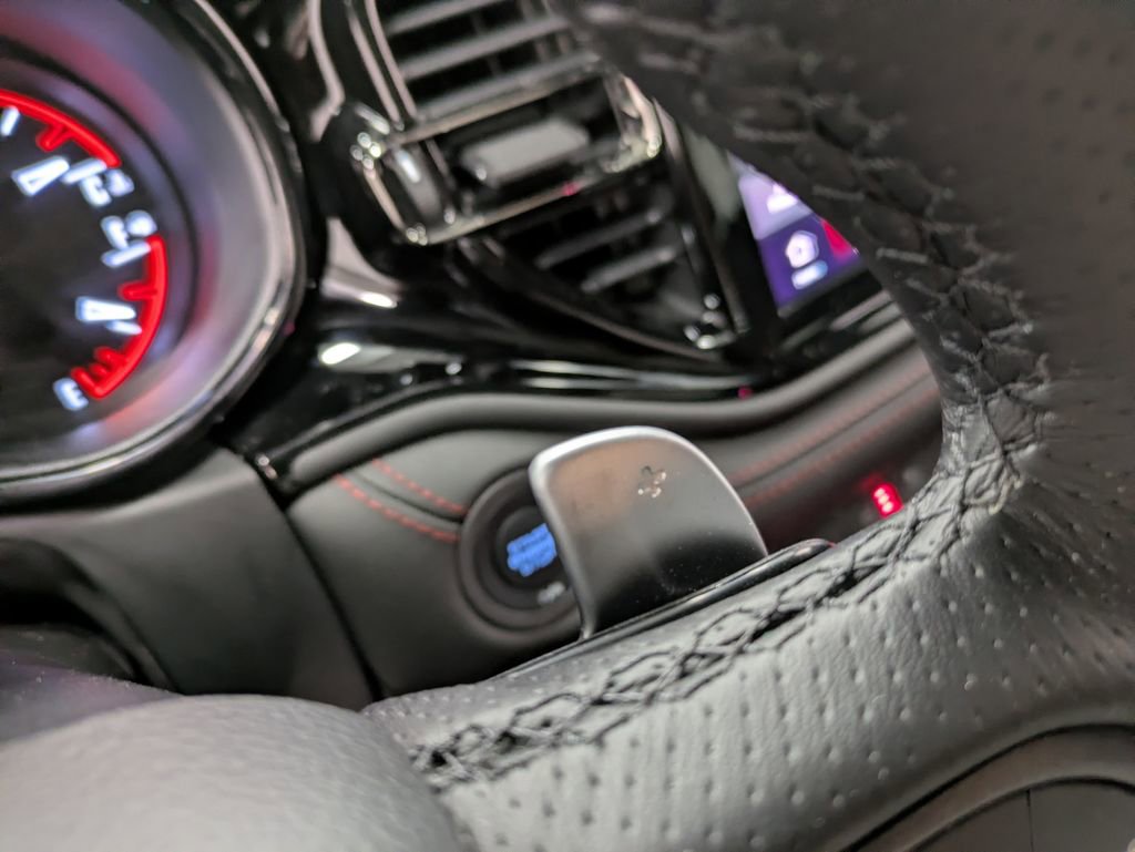 Used 2025 Dodge Durango GT image 17