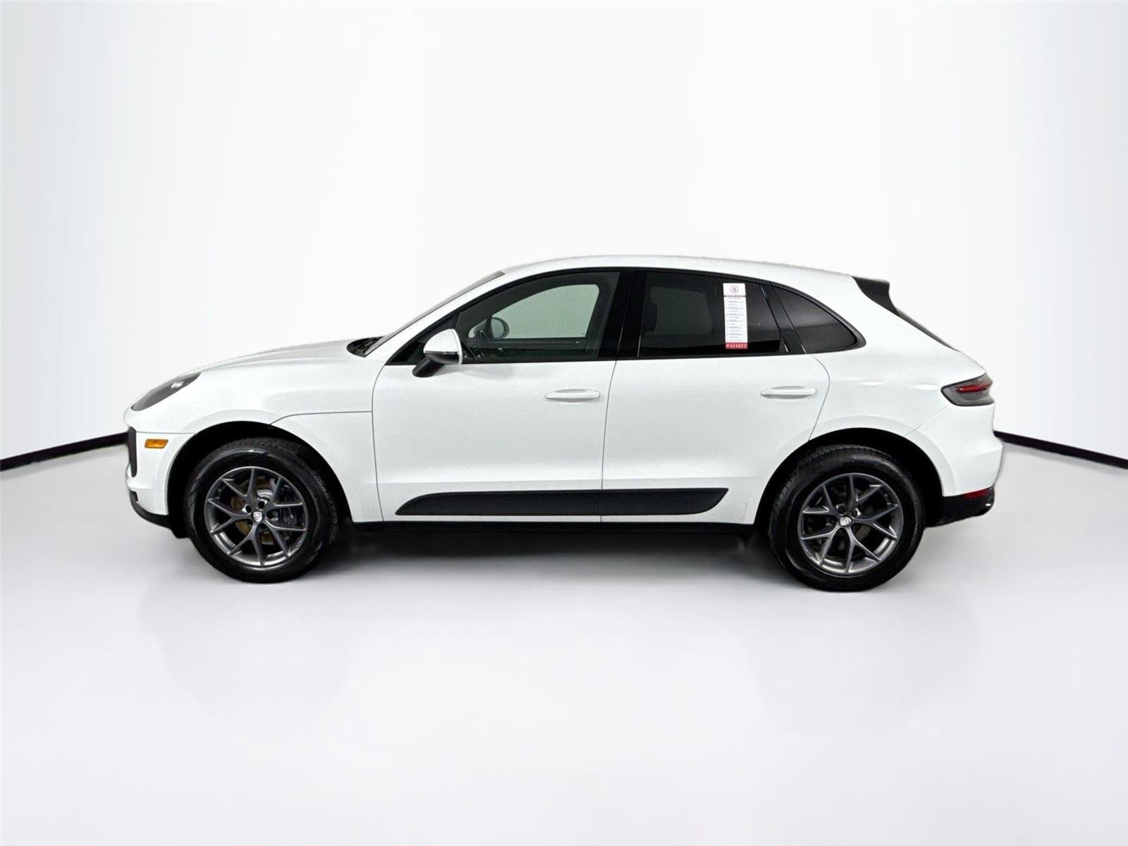 Used 2021 Porsche Macan image 13