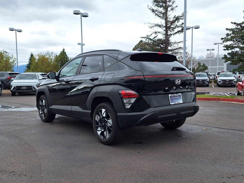 Certified 2024 Hyundai Kona SEL AWD/4WD image 5