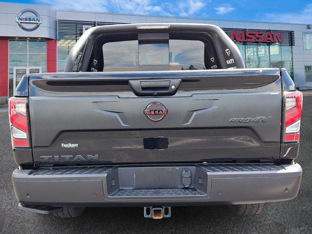 Certified 2023 Nissan Titan PRO-4X w/ Pro-4x Convenience Package AWD/4WD image 5
