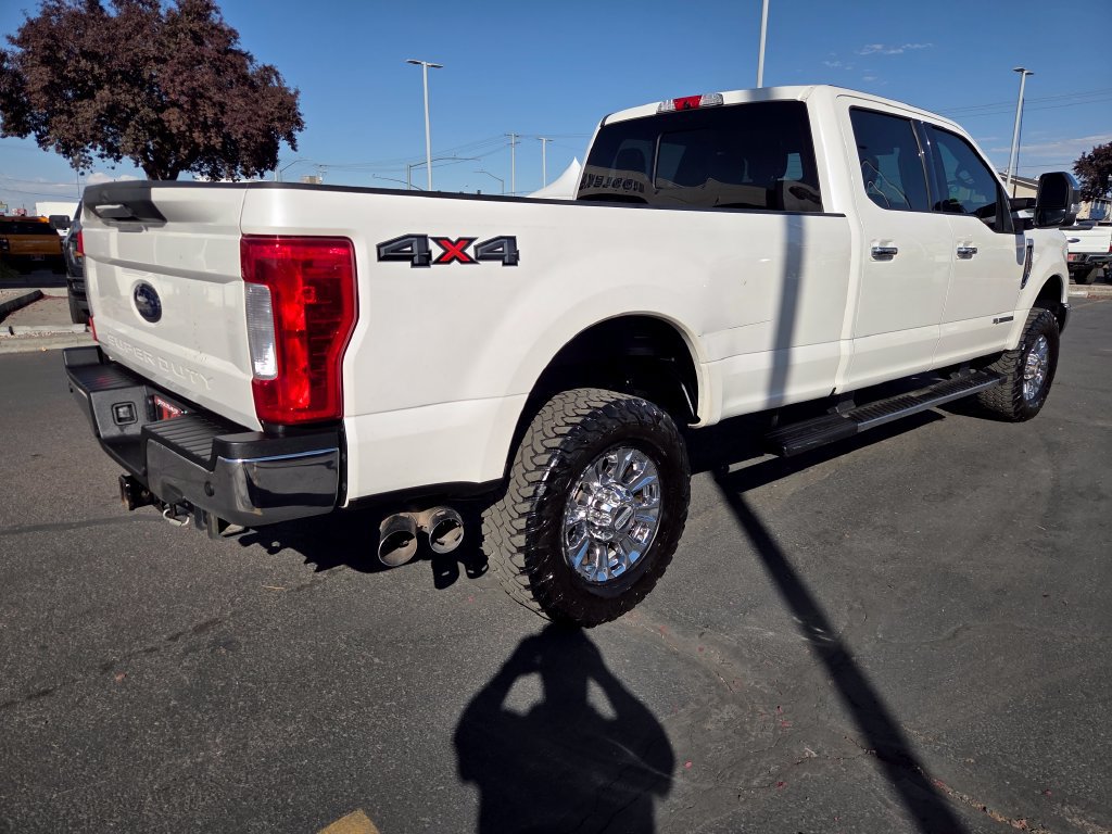 Used 2017 Ford F350 Lariat w/ Chrome Package AWD/4WD image 3