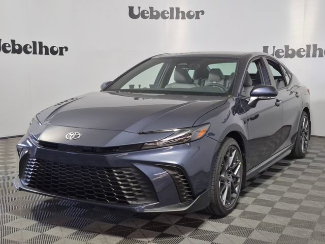 New 2026 Toyota Camry SE FWD image 3