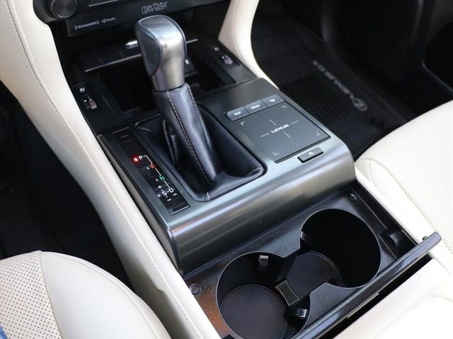 Used 2023 Lexus GX 460 Premium w/ Accessory Package image 23
