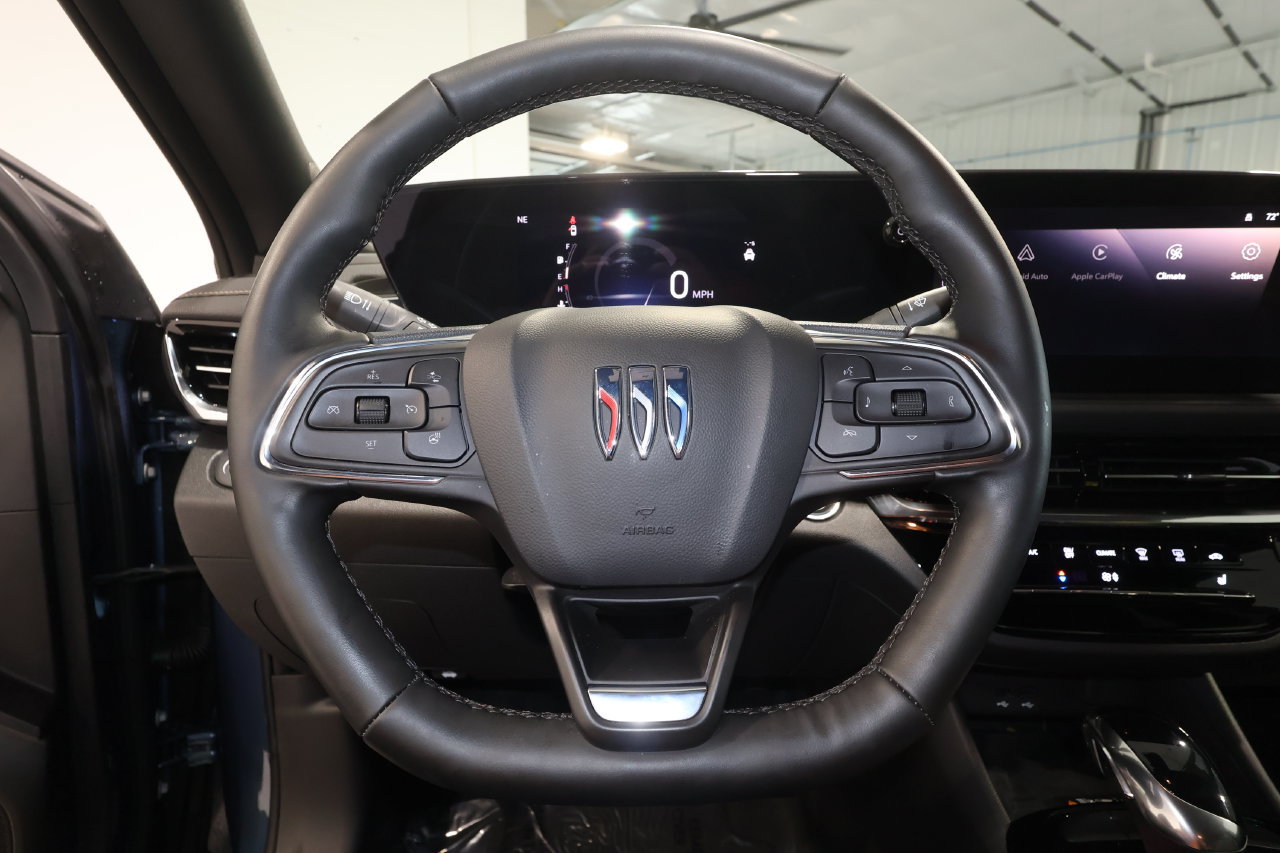 Used 2026 Buick Envista Avenir FWD image 10