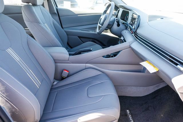 New 2026 Hyundai Elantra Sport FWD image 19