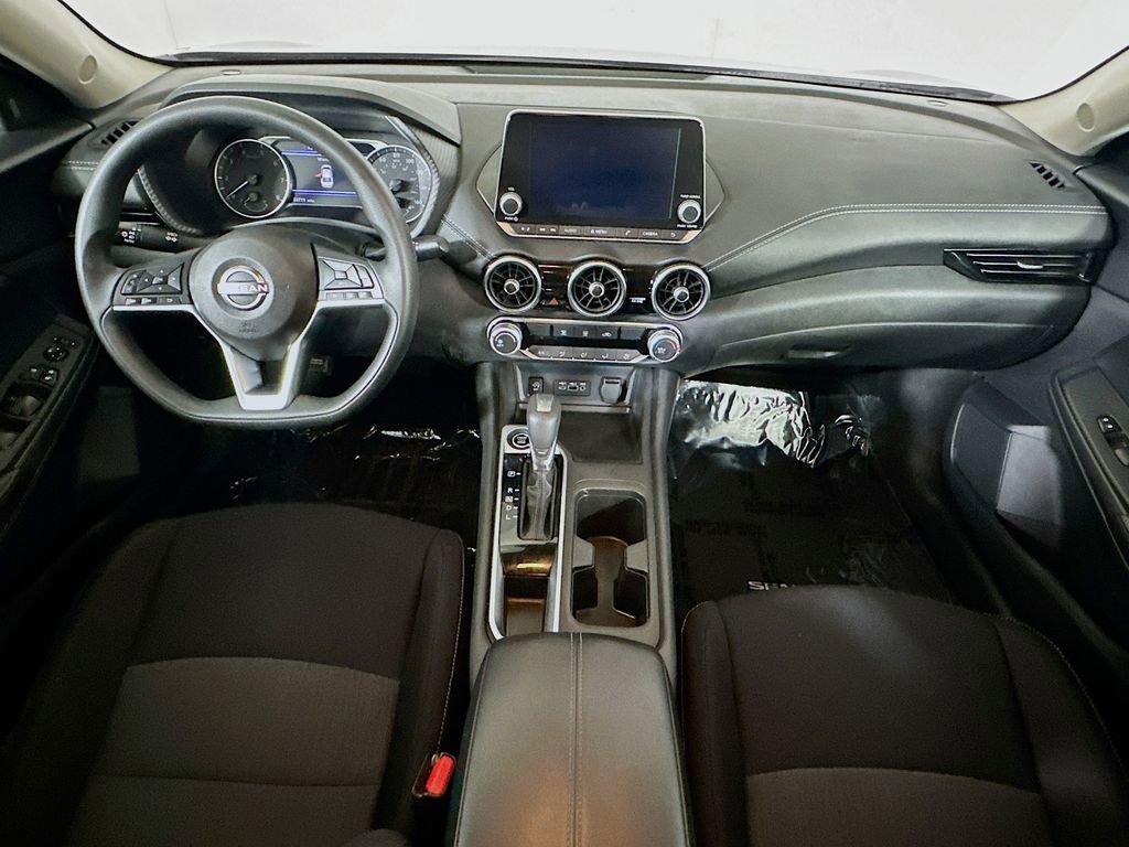 Used 2024 Nissan Sentra SV image 16