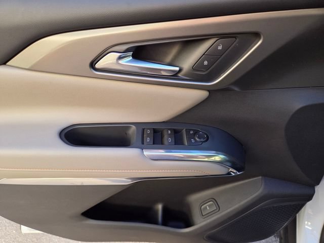 New 2026 Chevrolet Traverse LT w/ Driver Confidence Package FWD image 9