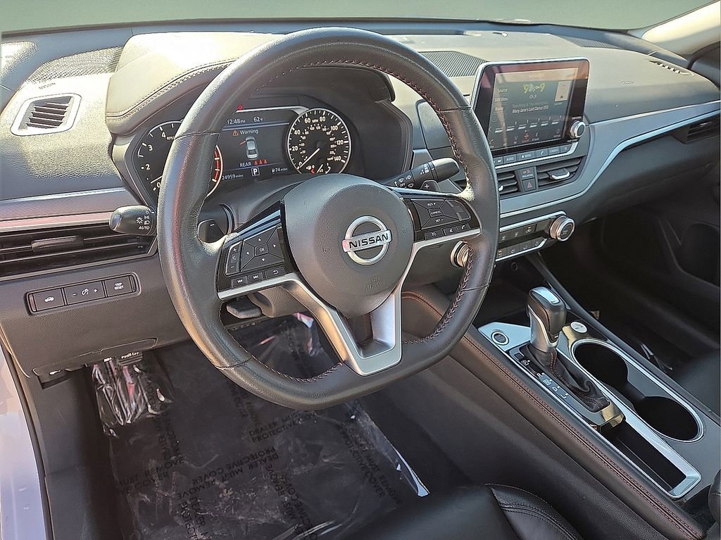 Used 2024 Nissan Altima 2.5 SR image 24