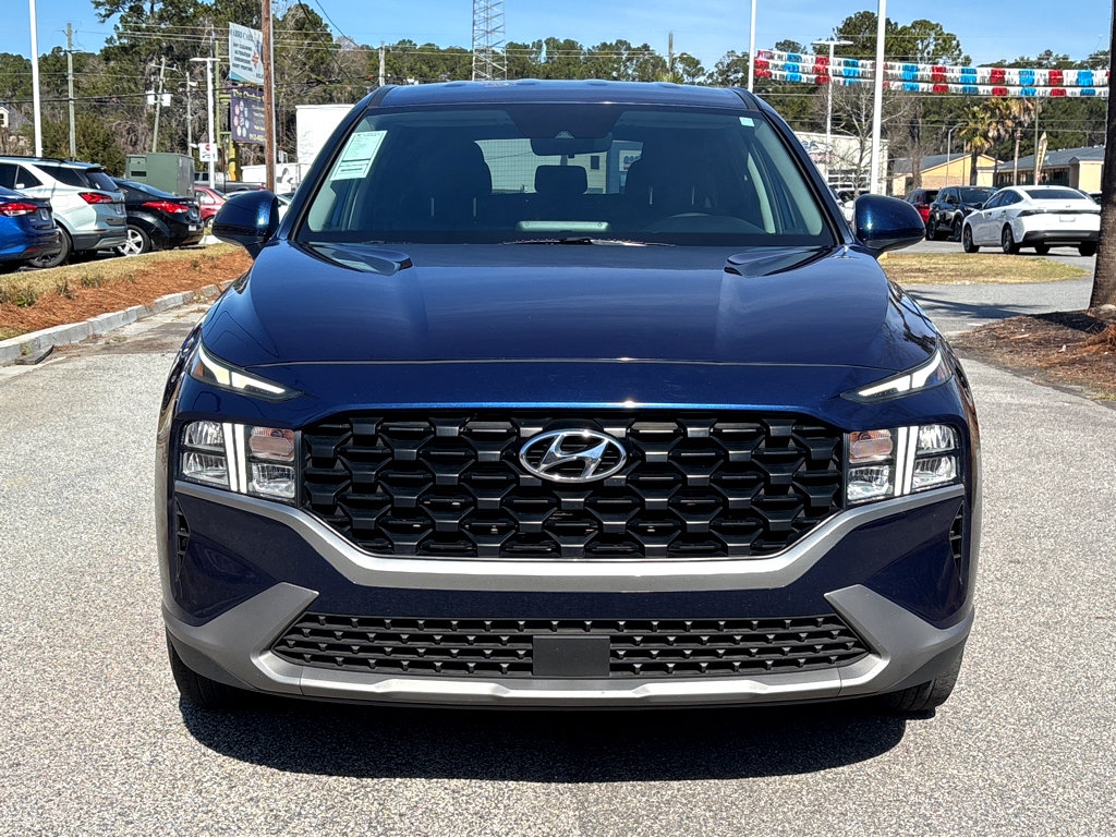 Used 2023 Hyundai Santa Fe SE image 2