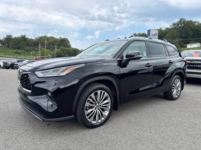 Used 2023 Toyota Highlander Platinum
