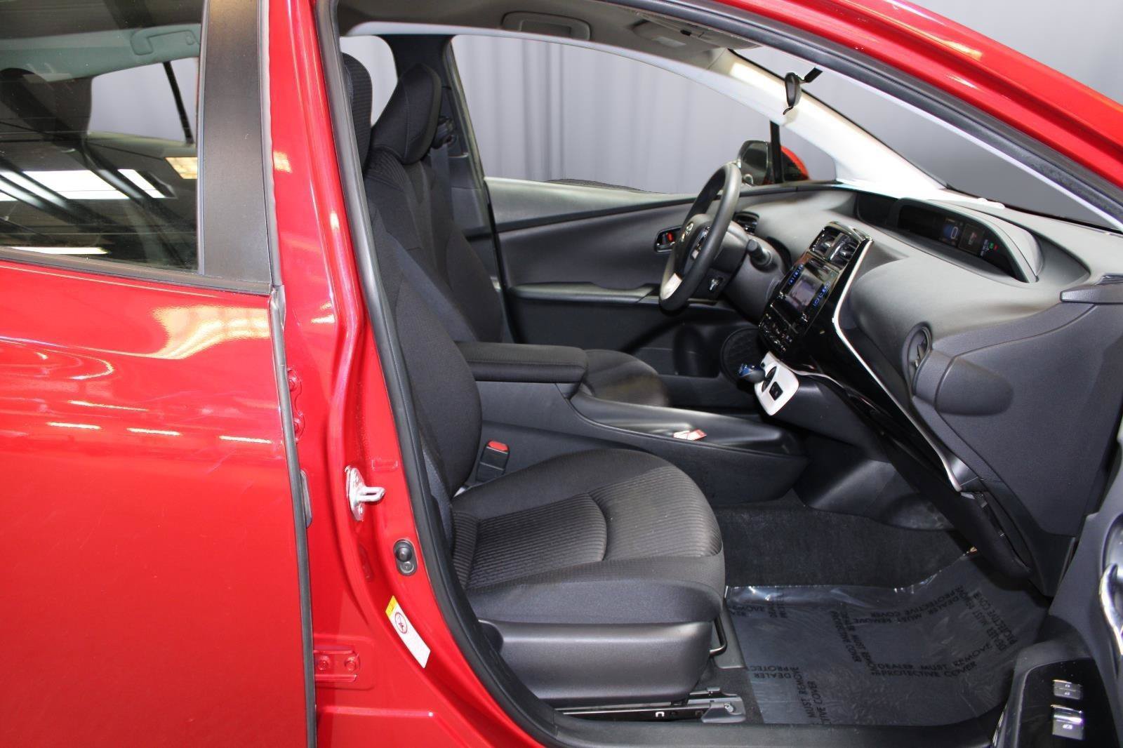 Used 2018 Toyota Prius Two w/ Prius Two Safety Plus Package FWD image 37
