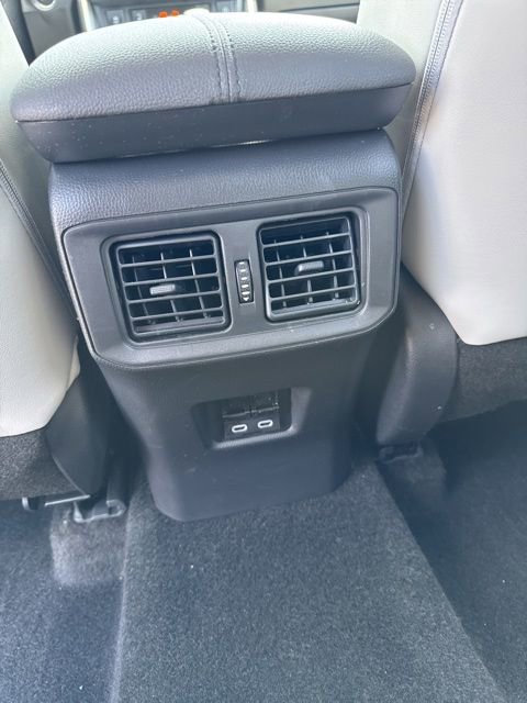 Used 2025 Toyota RAV4 XLE Premium w/ Weather Package AWD/4WD image 15