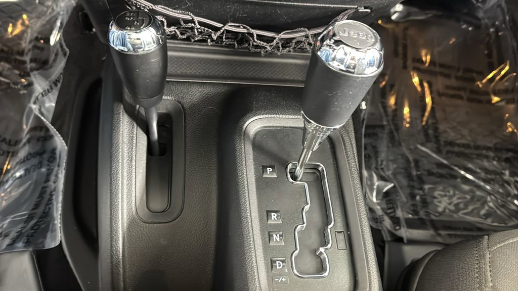 Used 2016 Jeep Wrangler Unlimited Sport w/ Quick Order Package 24S image 28