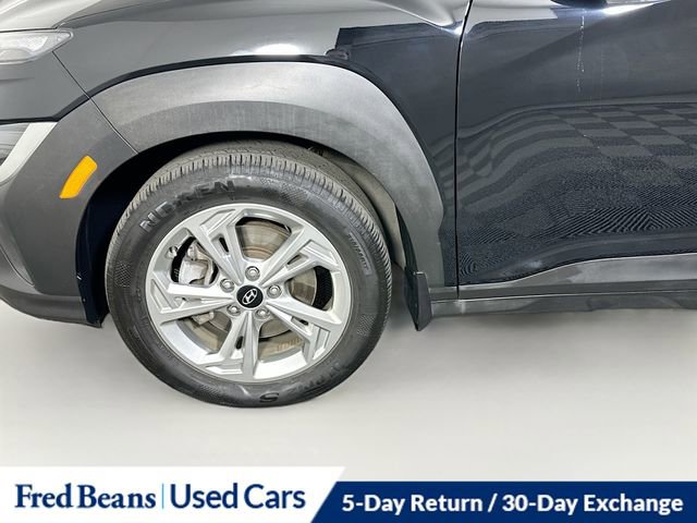 Used 2023 Hyundai Kona SEL AWD/4WD image 29