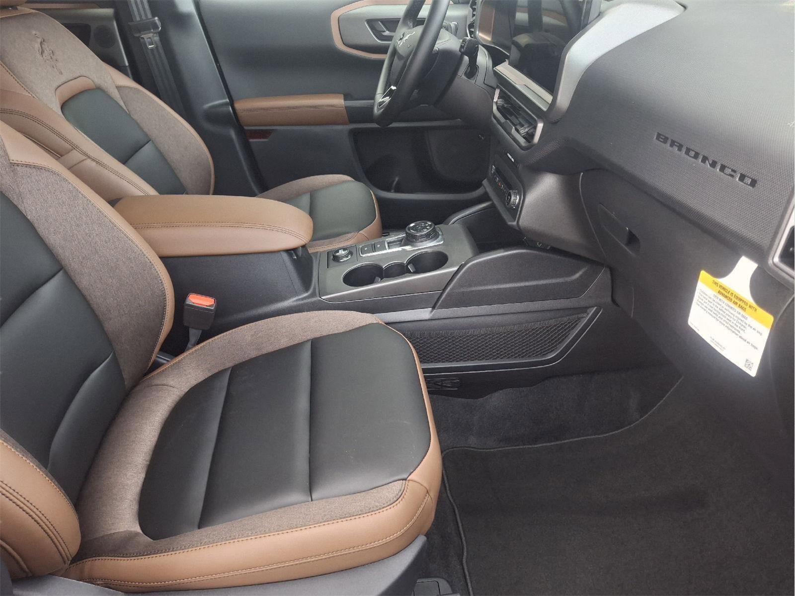 Used 2025 Ford Bronco Sport Outer Banks w/ Outer Banks Tech Package+ AWD/4WD image 15