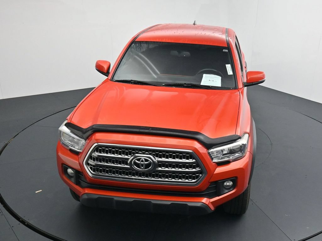 Used 2016 Toyota Tacoma TRD Off-Road w/ Towing Package AWD/4WD image 11
