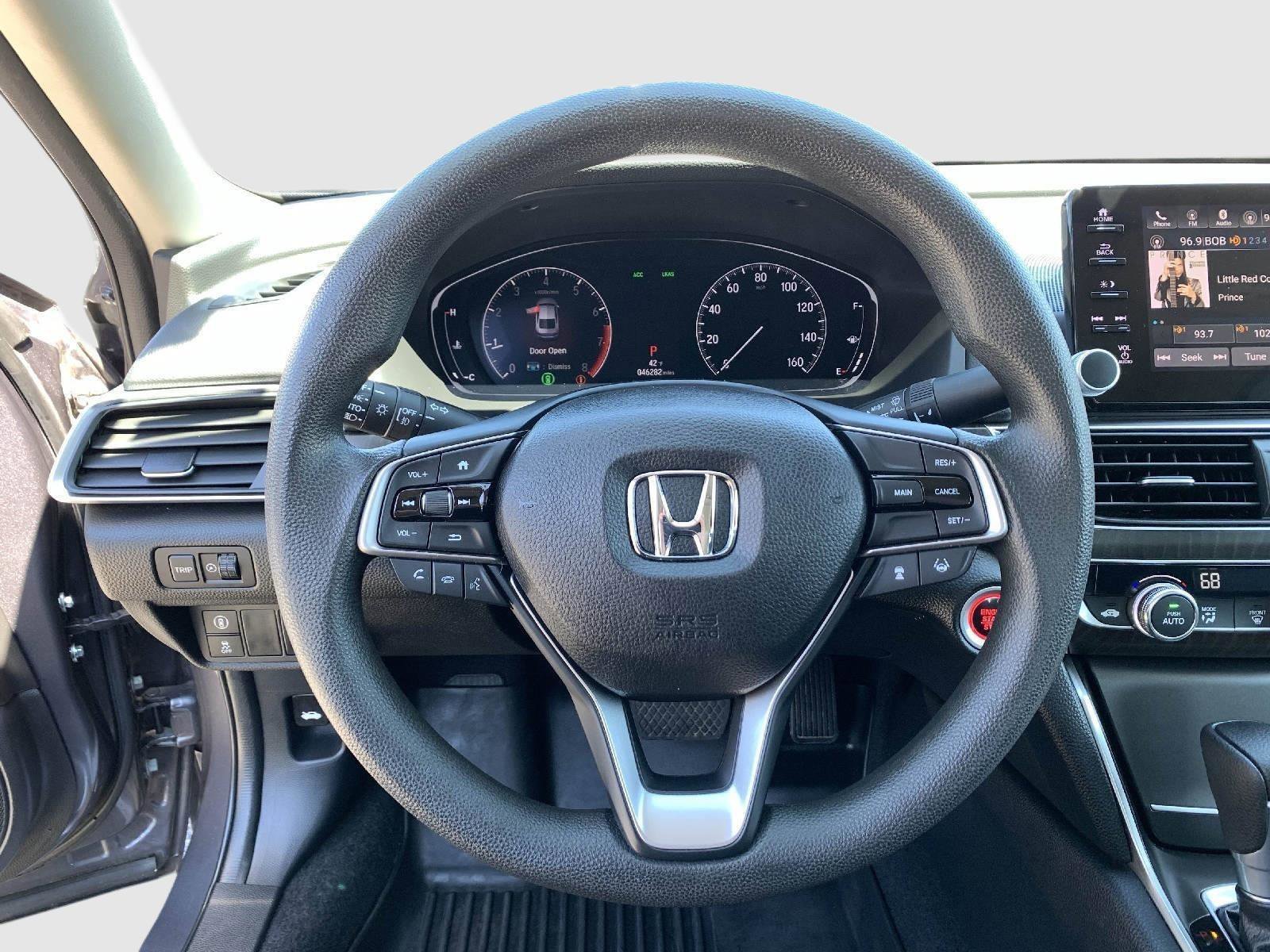 Used 2018 Honda Accord EX image 14