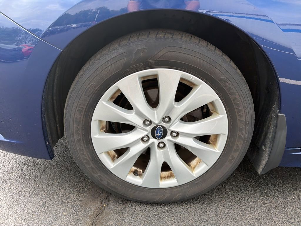 Used 2017 Subaru Legacy 2.5i Premium AWD/4WD image 10