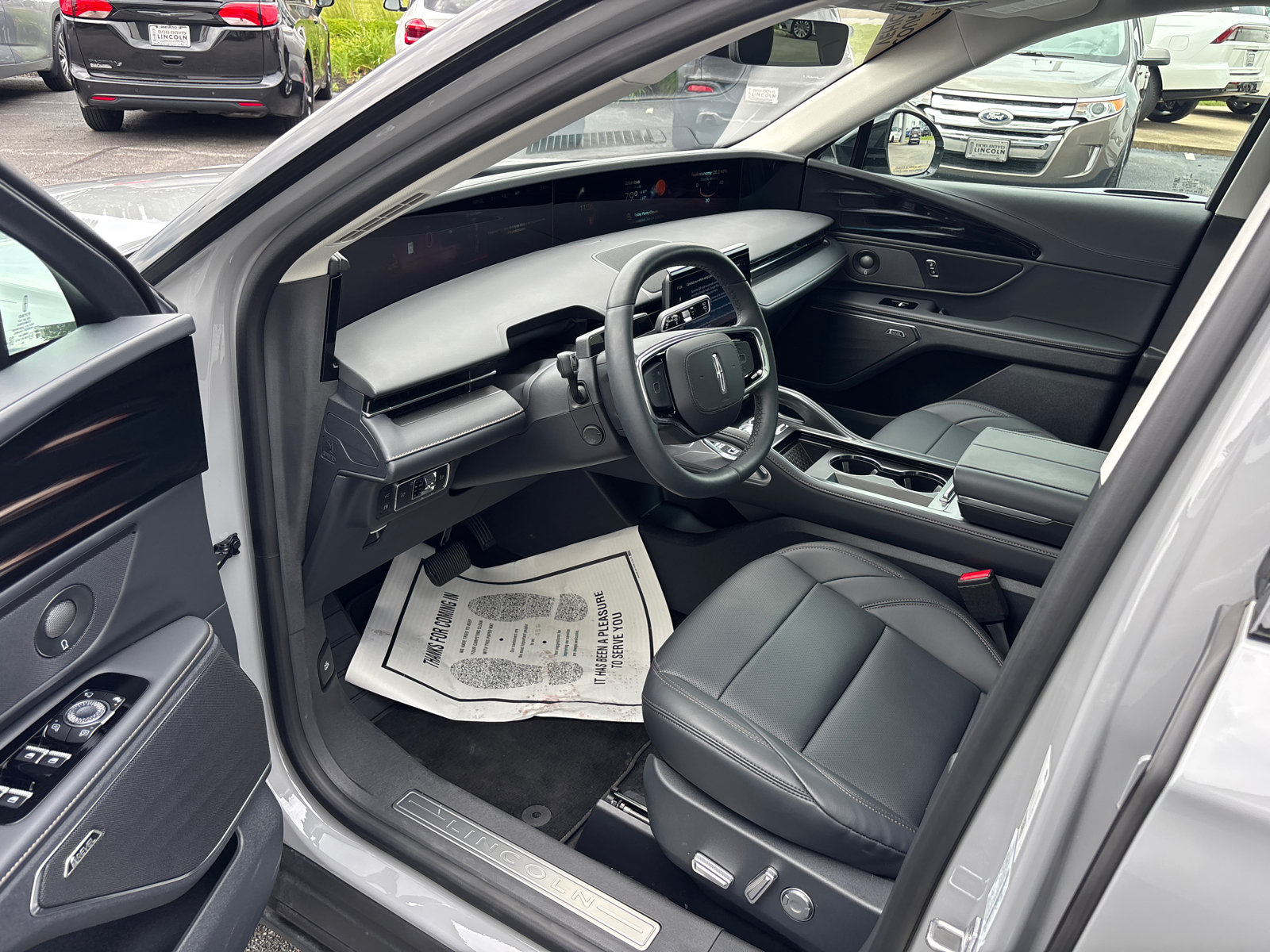 New 2026 Lincoln Nautilus Premier w/ Equipment Group 102A AWD/4WD image 25